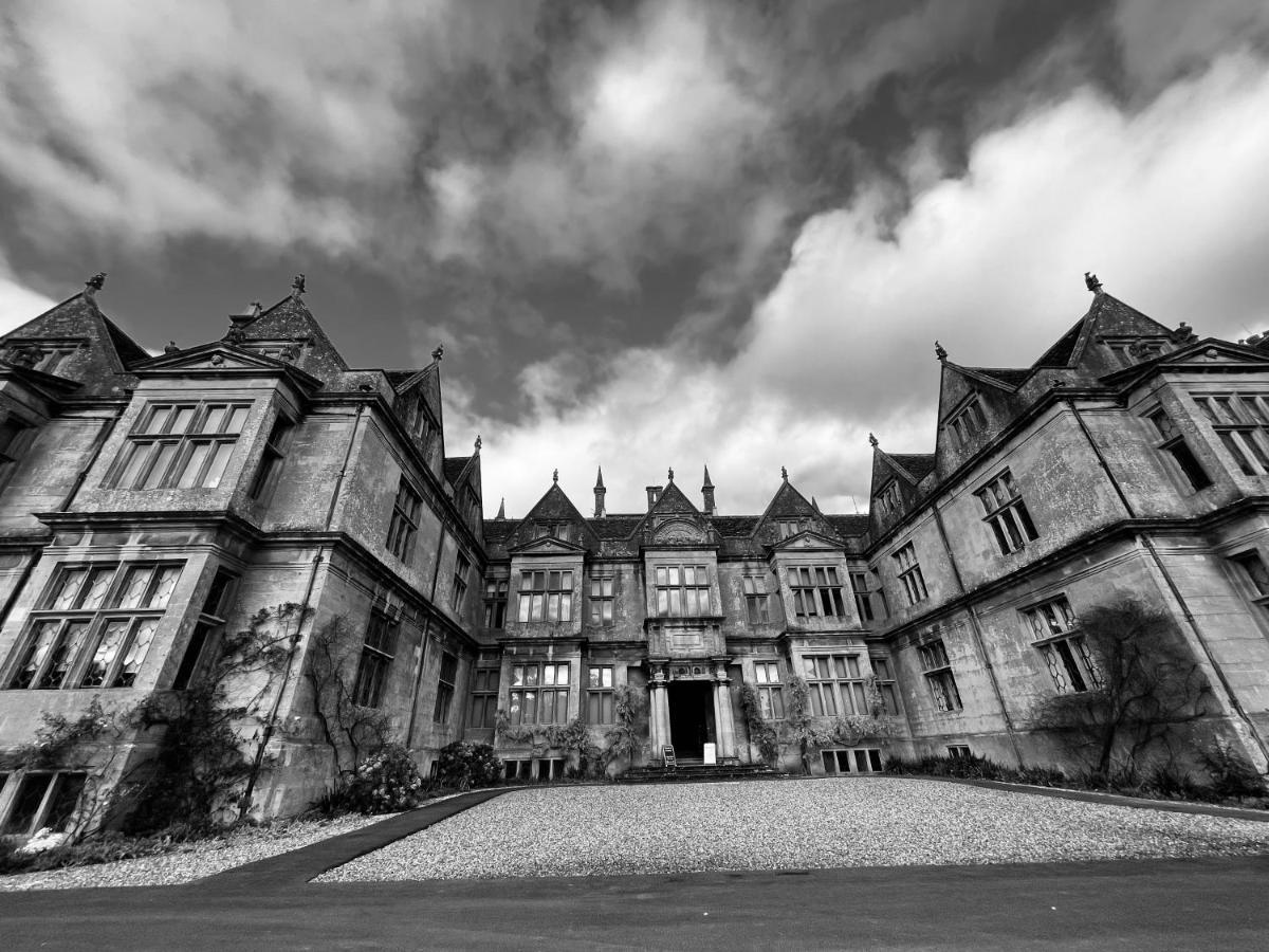 Alexander House Apartment Corsham Bagian luar foto