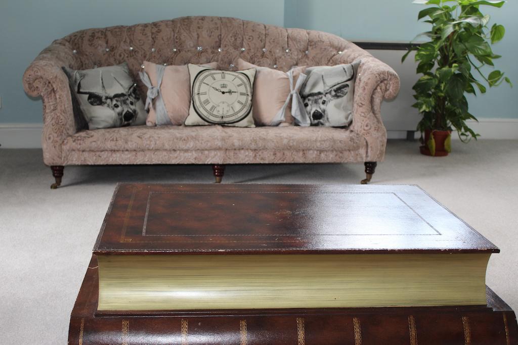 Alexander House Apartment Corsham Ruang foto